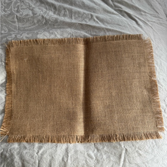 SET OF 6 - TOMMY BAHAMA BURLAP 19X 13 INCH PLACEMATS **NEW** - Picture 3 of 6